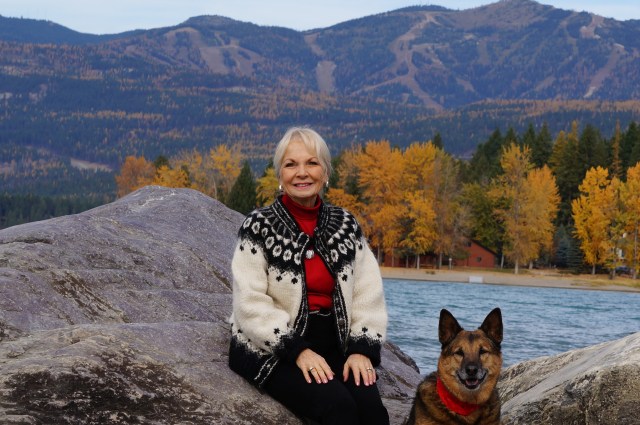 DSC04616 Betty and Val WF Lk